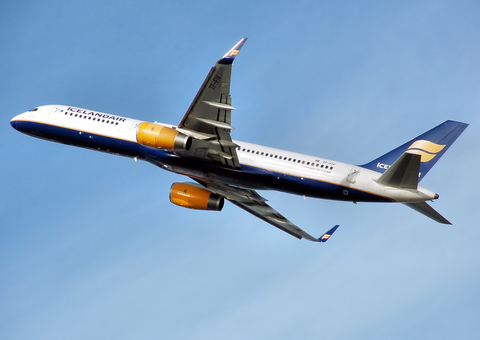 Icelandair.b757-200.tf-fiv.arp
