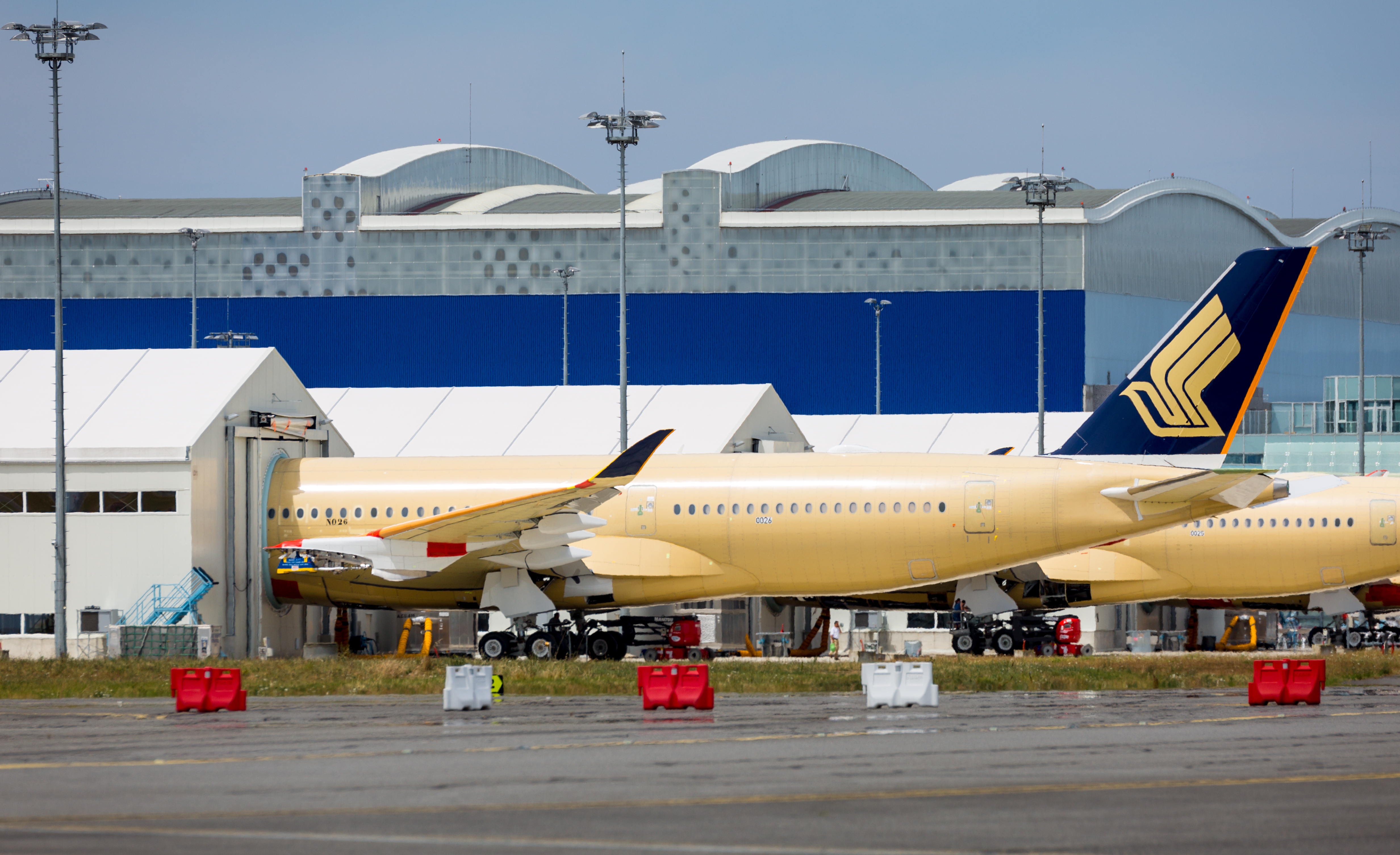 SIA_A350_F-WZFU!026_24jui15_LFBO