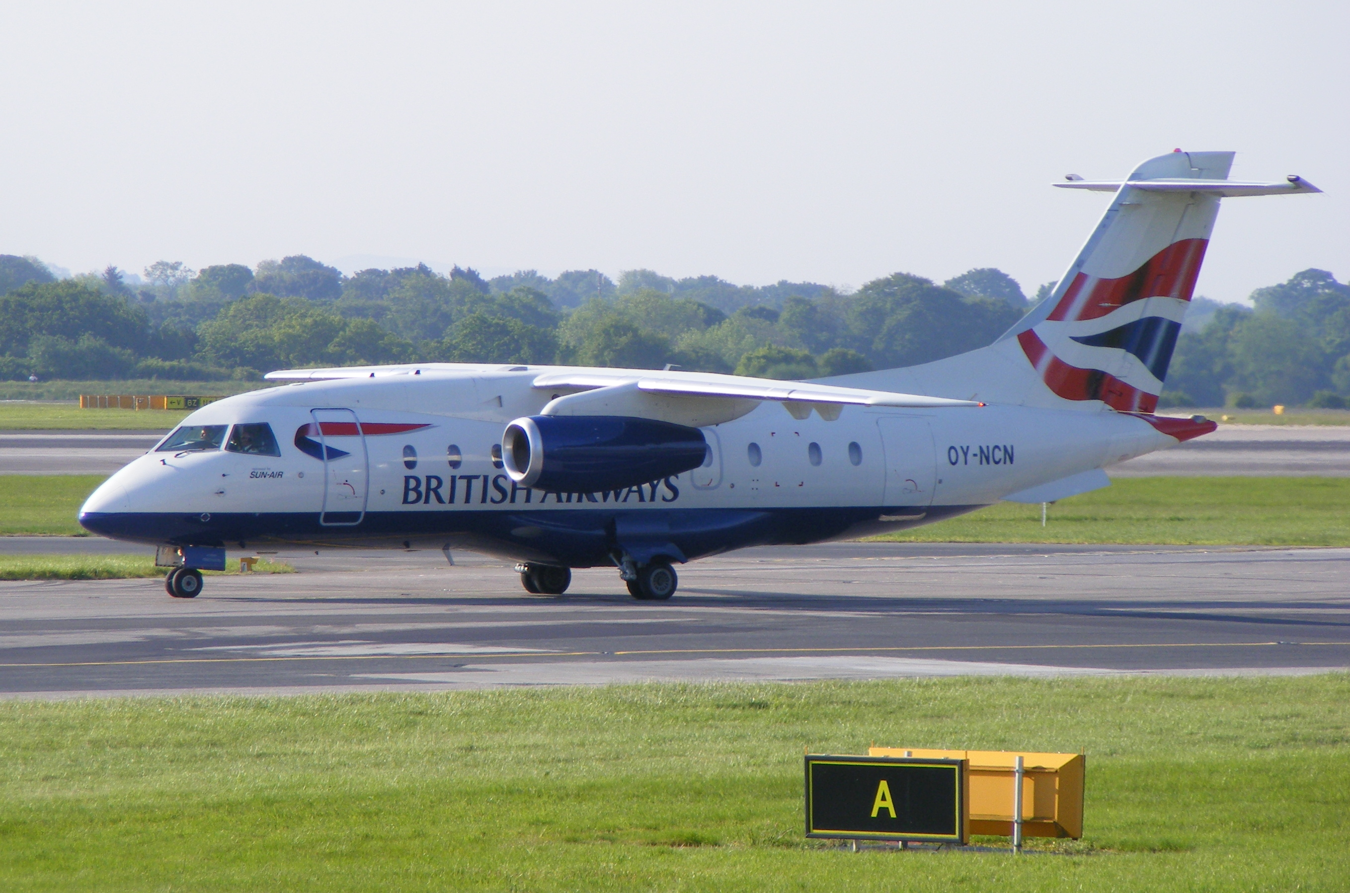 Dornier_328_Jet_(Sun_Air)_(5835234327)