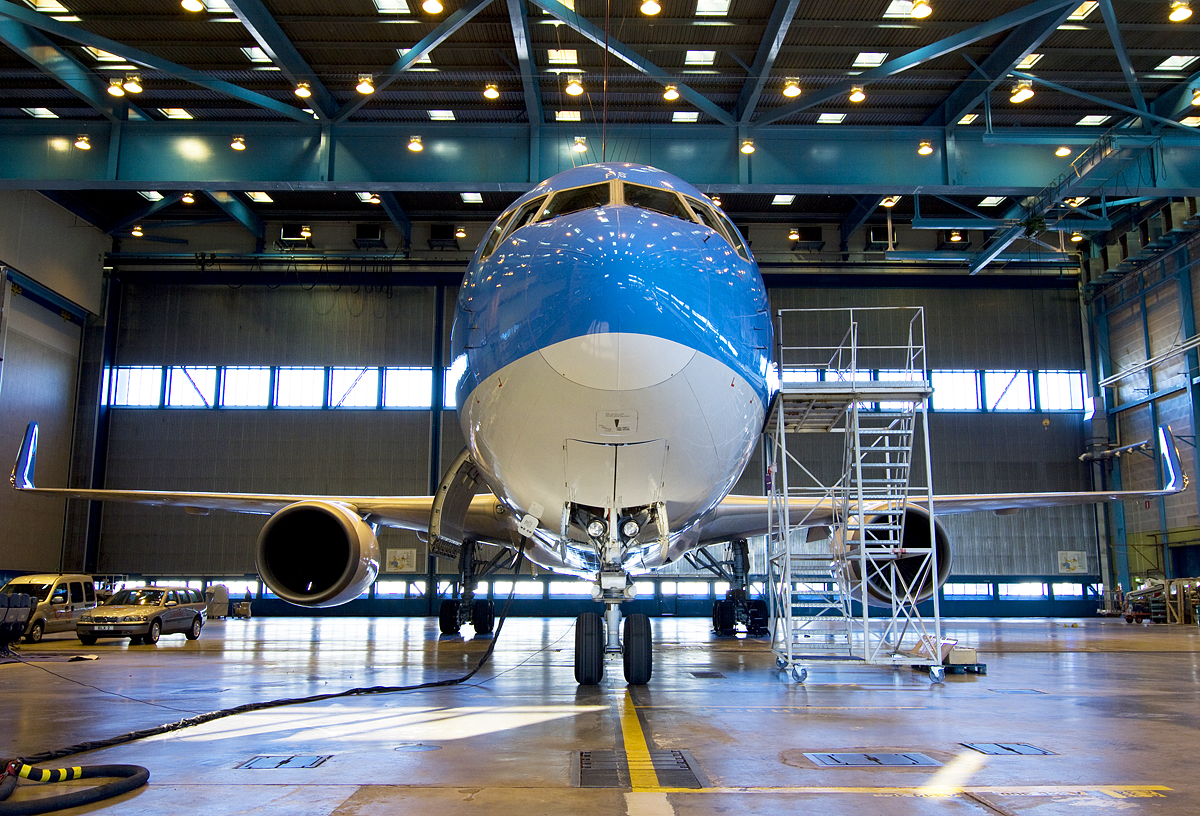 TUIflyNordic767-300ERinArlandahangarl1200