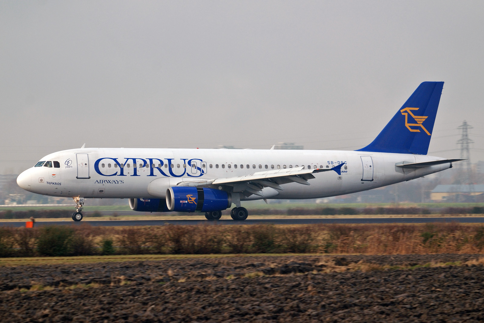 5B-DBC,_Cyprus_airways_(2140401737)