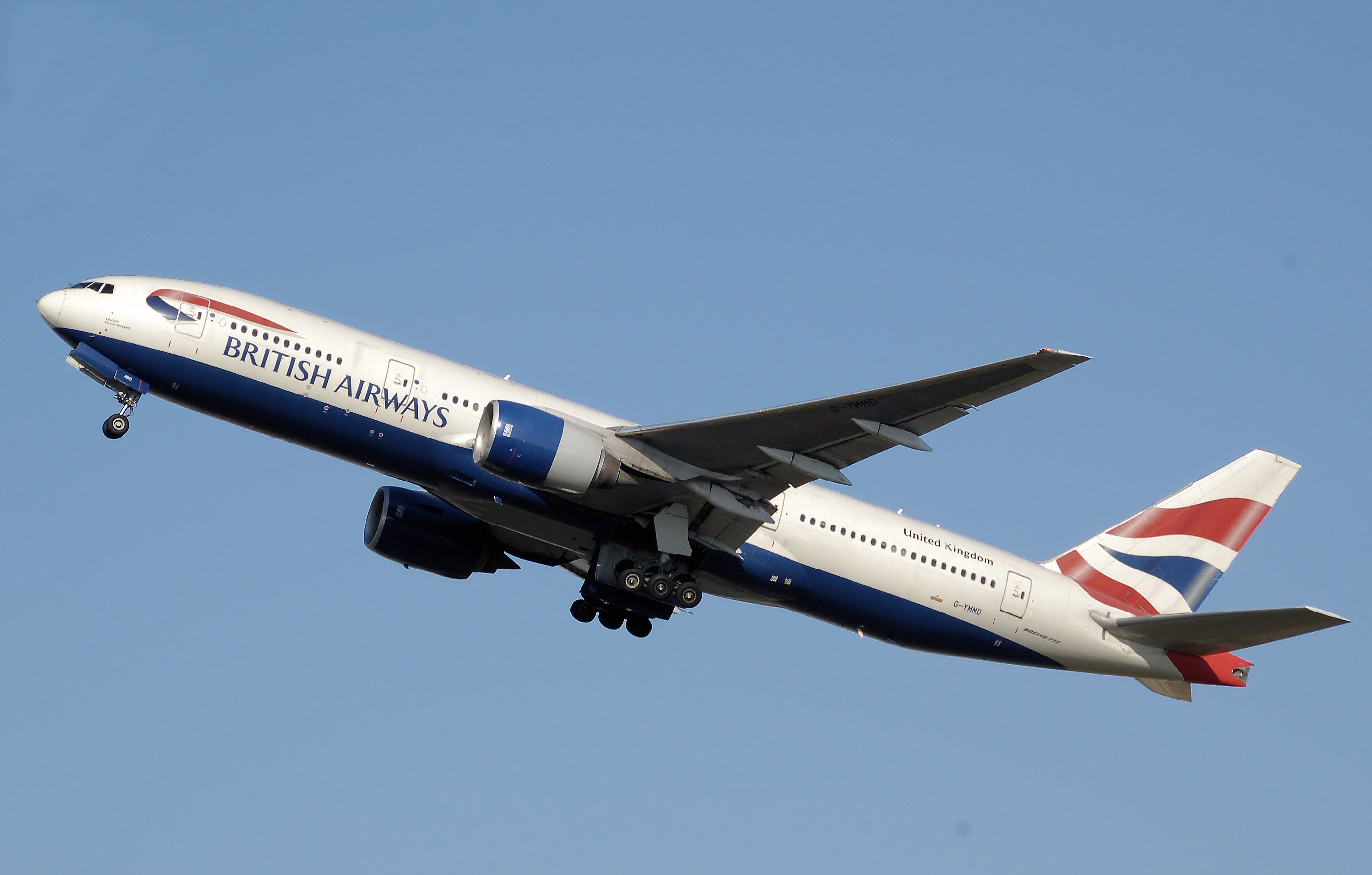 ba_b777-200_g-ymmd_arp