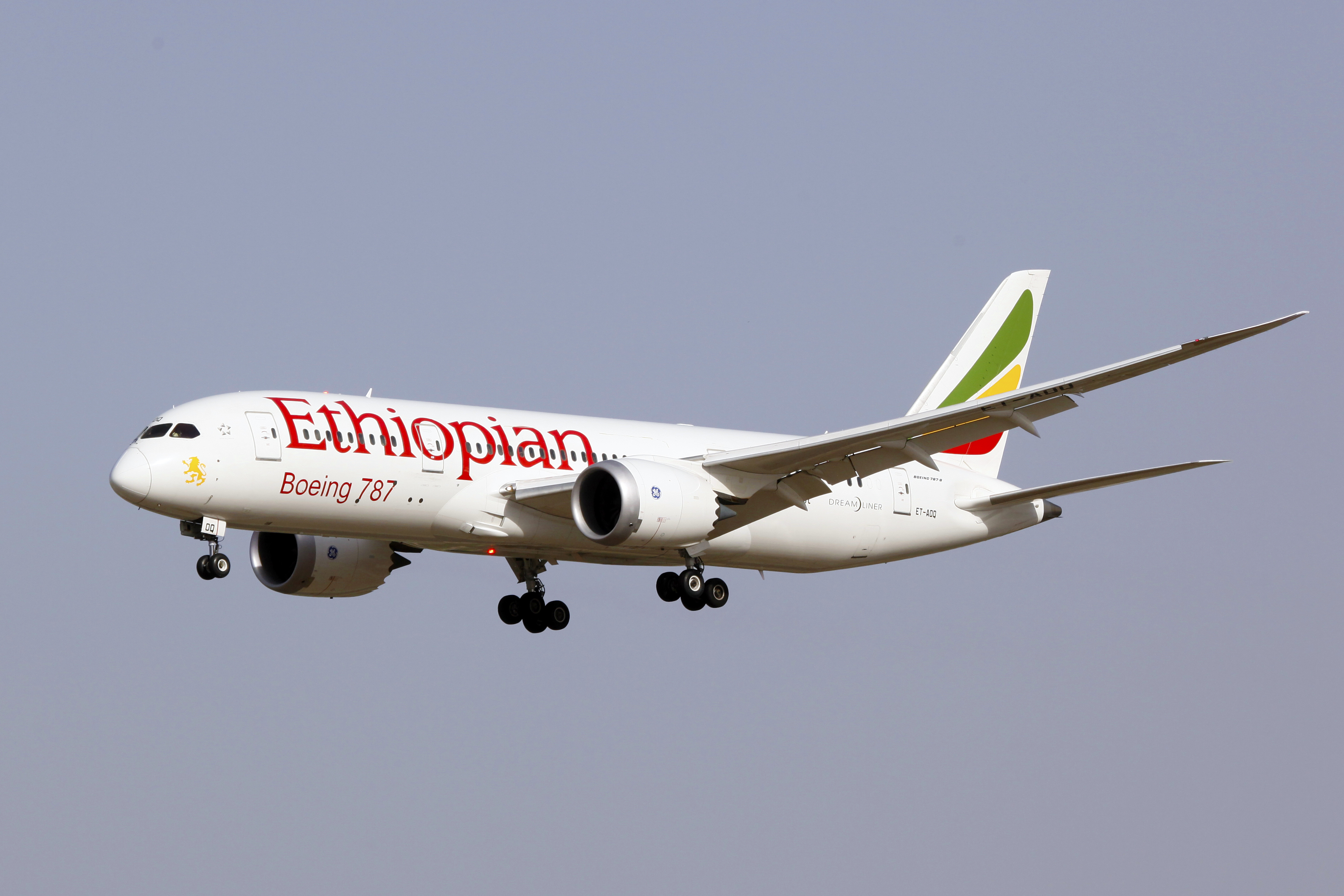 et-aoq_-_ethiopian_airlines_-_boeing_787-8_dreamliner_-_pek_14122410826
