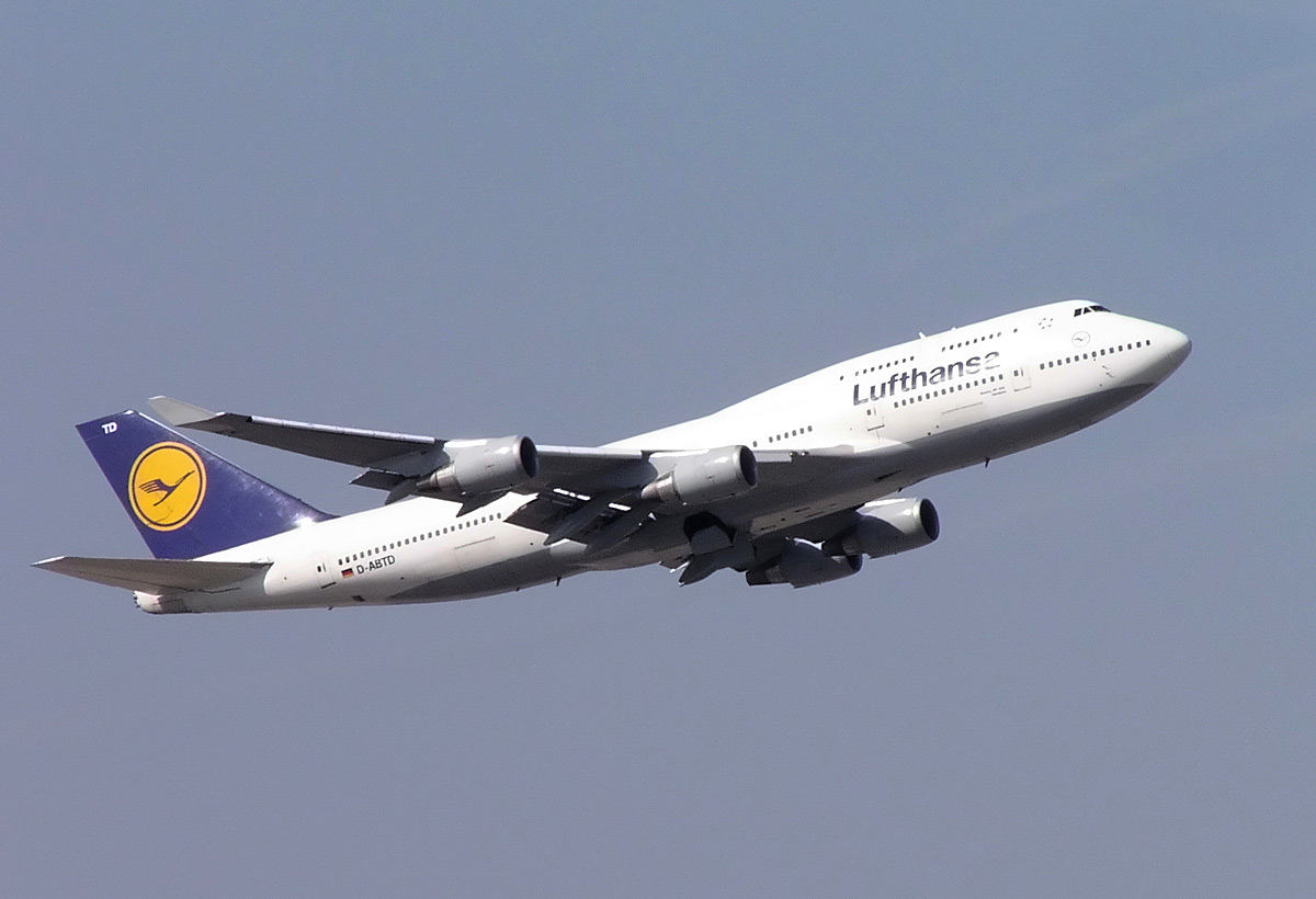 lufthansa_b747-400_d-abtd_fra