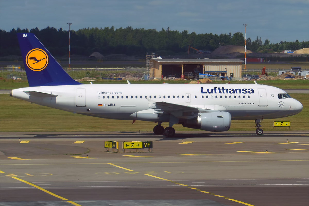 lufthansa_d-aiba_airbus_a319-114_16269563070