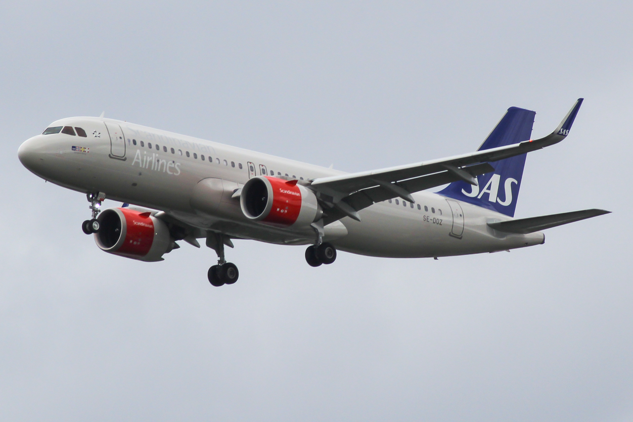 SE-DOZ_A320NEO_SAS_(35266630142)
