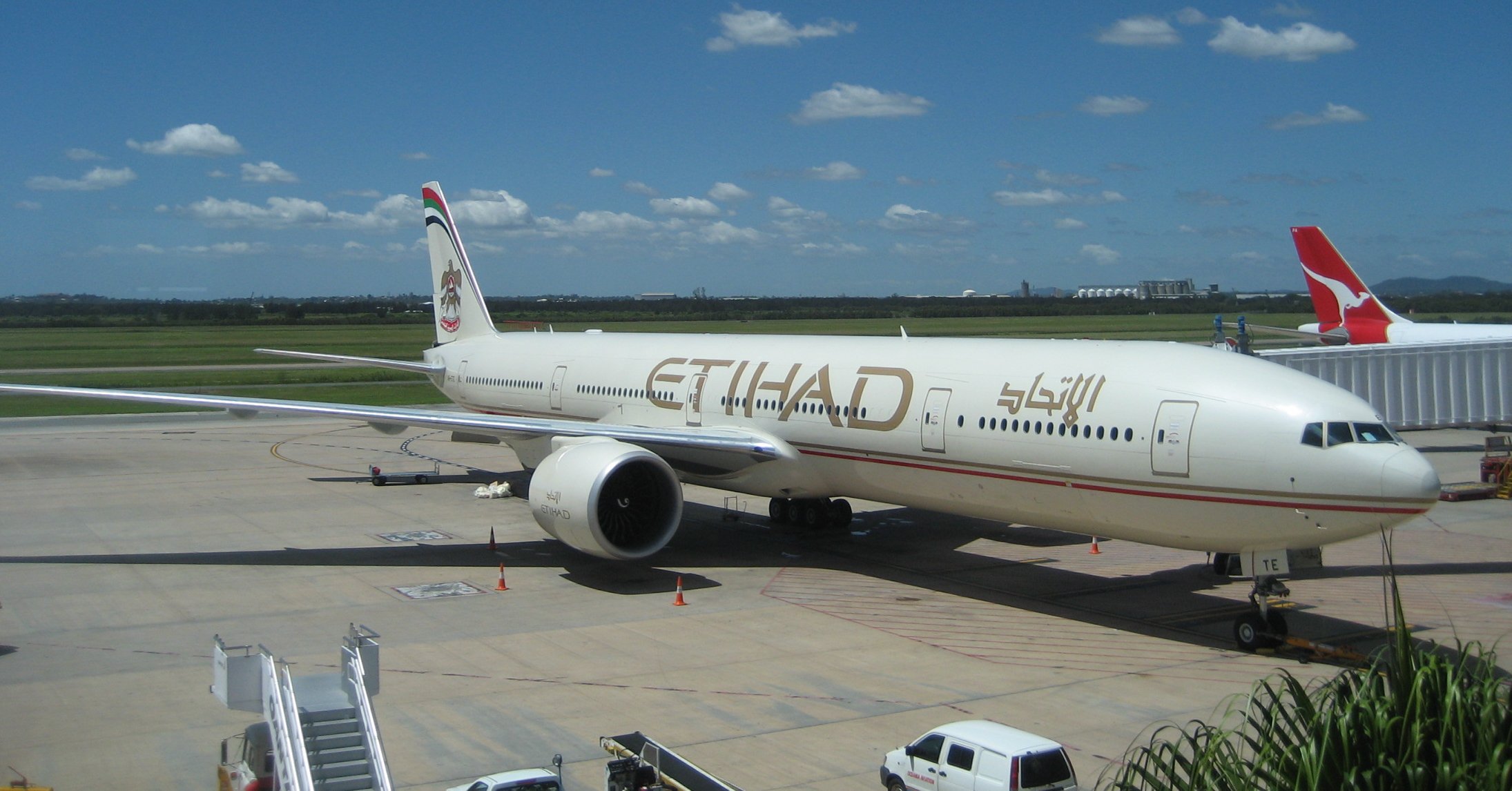 Etihad_B777-300ER_Brisbane