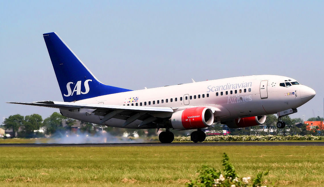SAS_B737-600_LN-RPA_Schiphol_6122006