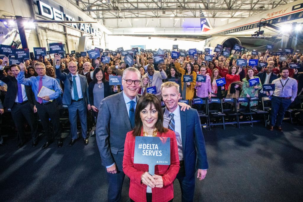 Amerikanskt flygbolag delar ut miljardbonus till&nbsp;anställda