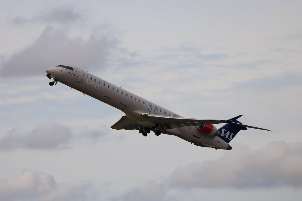 Mitsubishi på väg att ta över Bombardiers CRJ