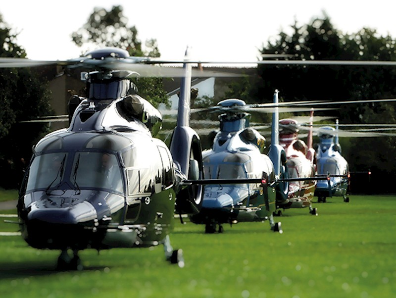 Världens första helikopterallians sjösatt