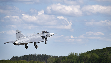 Tredje Gripen E-flygplanet i luften