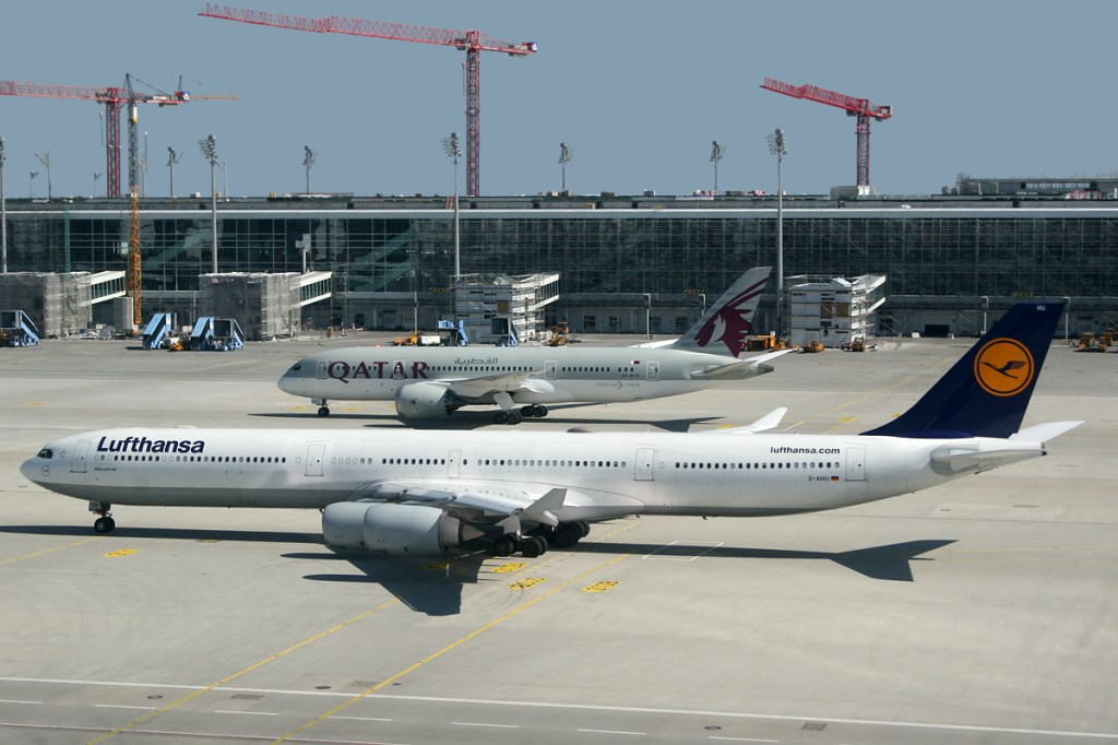 Qatar Airways intresserade av Lufthansa