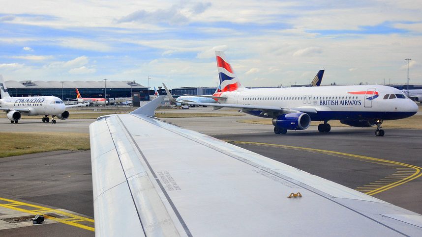 Aktivister planerar för drönarsabotage mot Heathrow