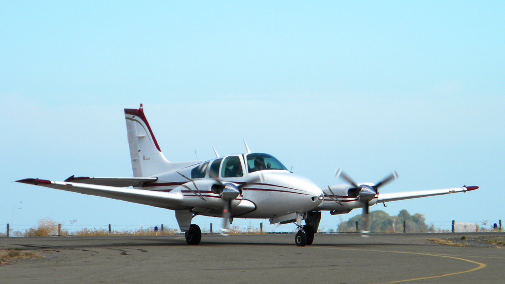 Propellerflygplan har havererat på Malmö Airport