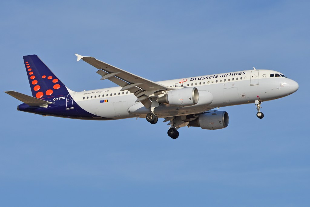 Brussels Airlines tynar bort allt mer